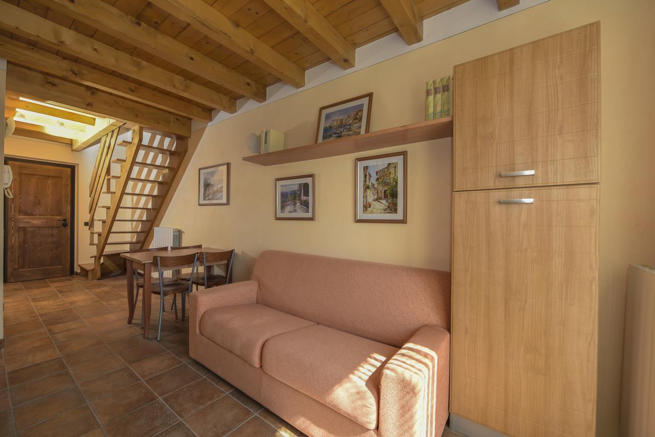 Residenza Borgo Antico Villa Paratico Exterior foto