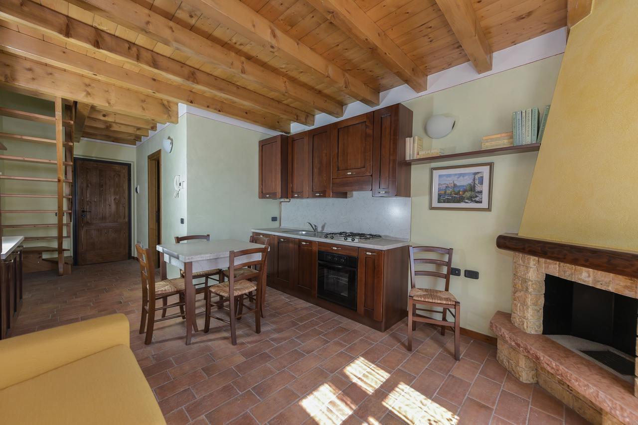 Residenza Borgo Antico Villa Paratico Exterior foto